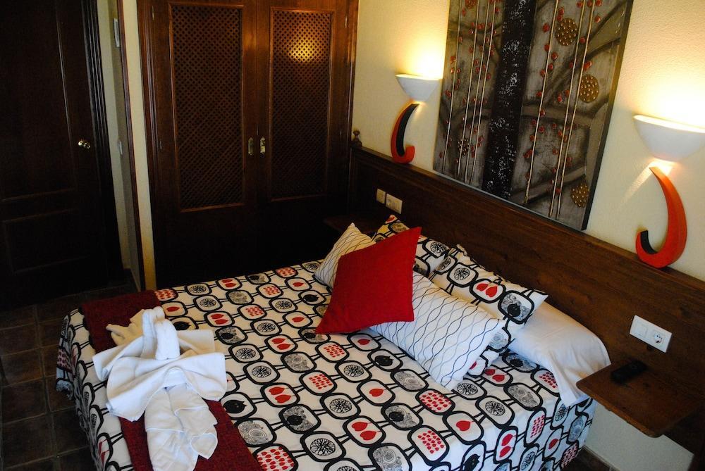 Hostal Costa De La Luz Conil De La Frontera Extérieur photo