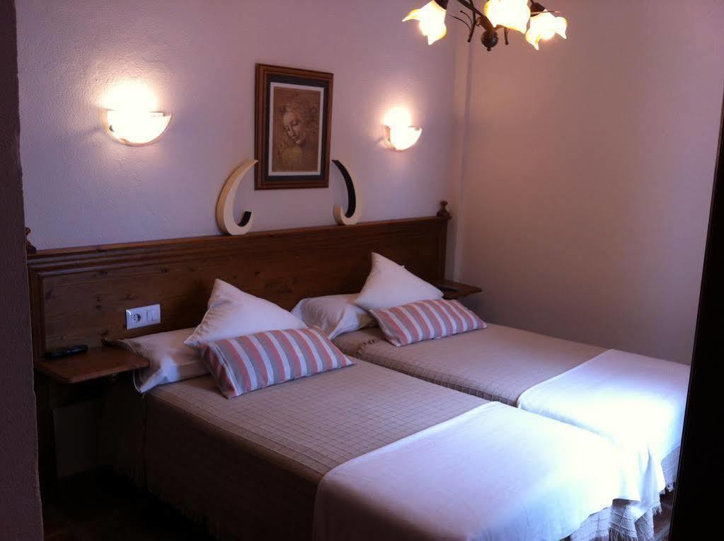 Hostal Costa De La Luz Conil De La Frontera Extérieur photo