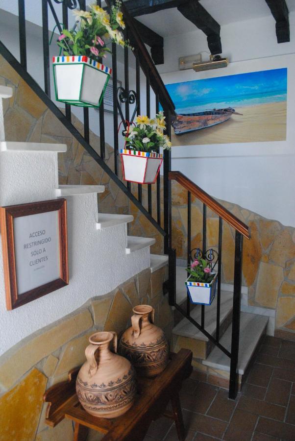 Hostal Costa De La Luz Conil De La Frontera Extérieur photo