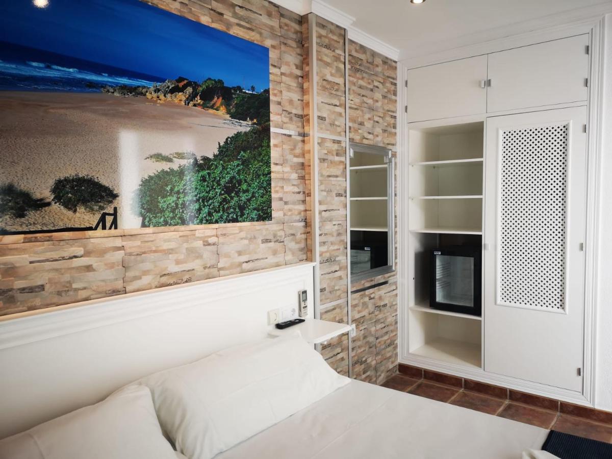 Hostal Costa De La Luz Conil De La Frontera Extérieur photo