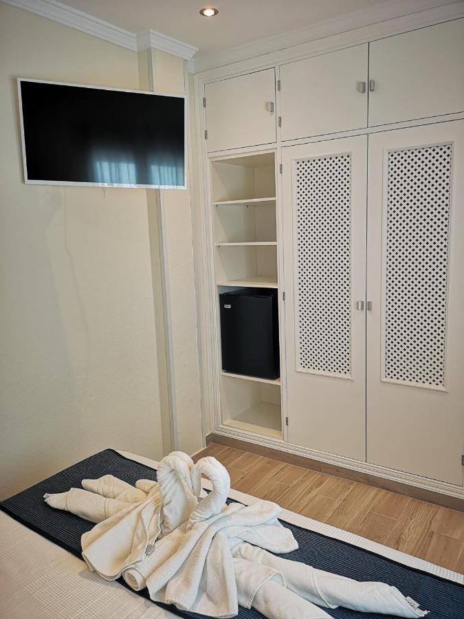 Hostal Costa De La Luz Conil De La Frontera Extérieur photo