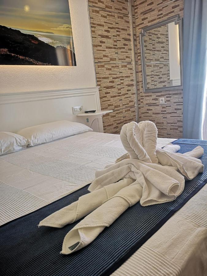 Hostal Costa De La Luz Conil De La Frontera Extérieur photo