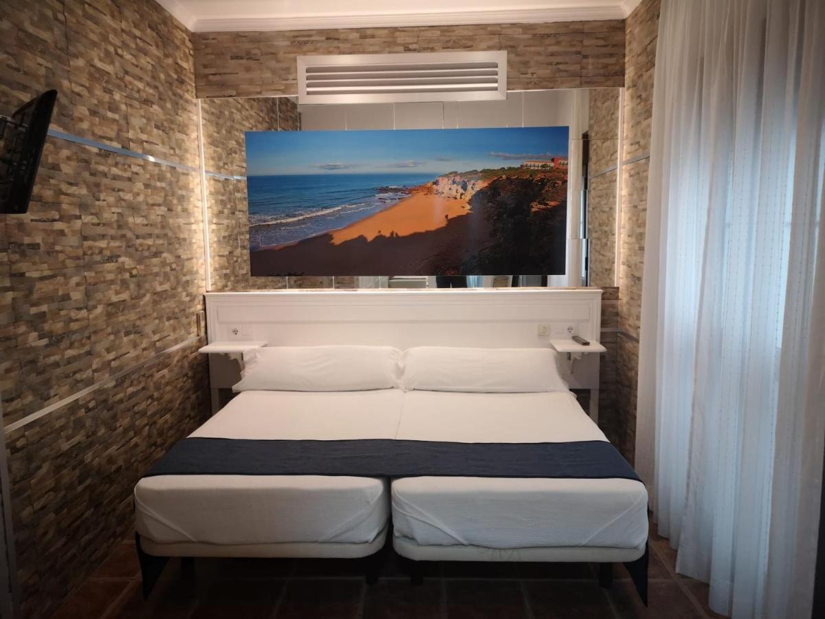 Hostal Costa De La Luz Conil De La Frontera Extérieur photo